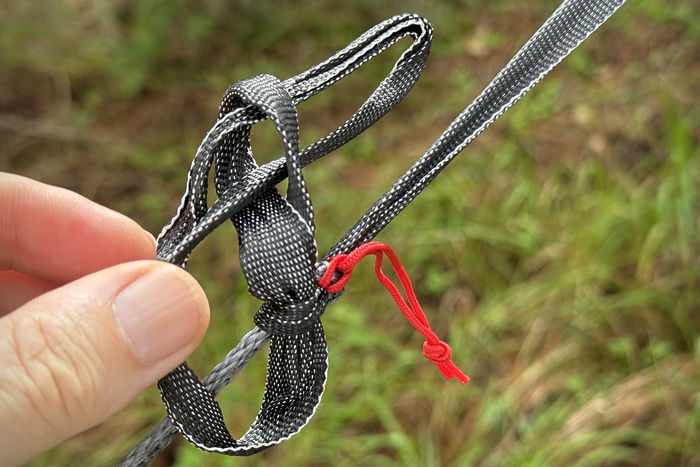 Locking the Same Becket Hitch