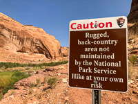 0070 Lake Powell Utah 2020 Signs 