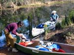01-packing-canoes